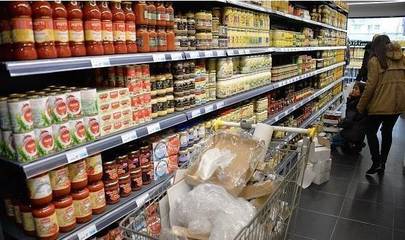 英國(guó)超市專(zhuān)售過(guò)期食品 環(huán)保與節(jié)儉的雙贏策略